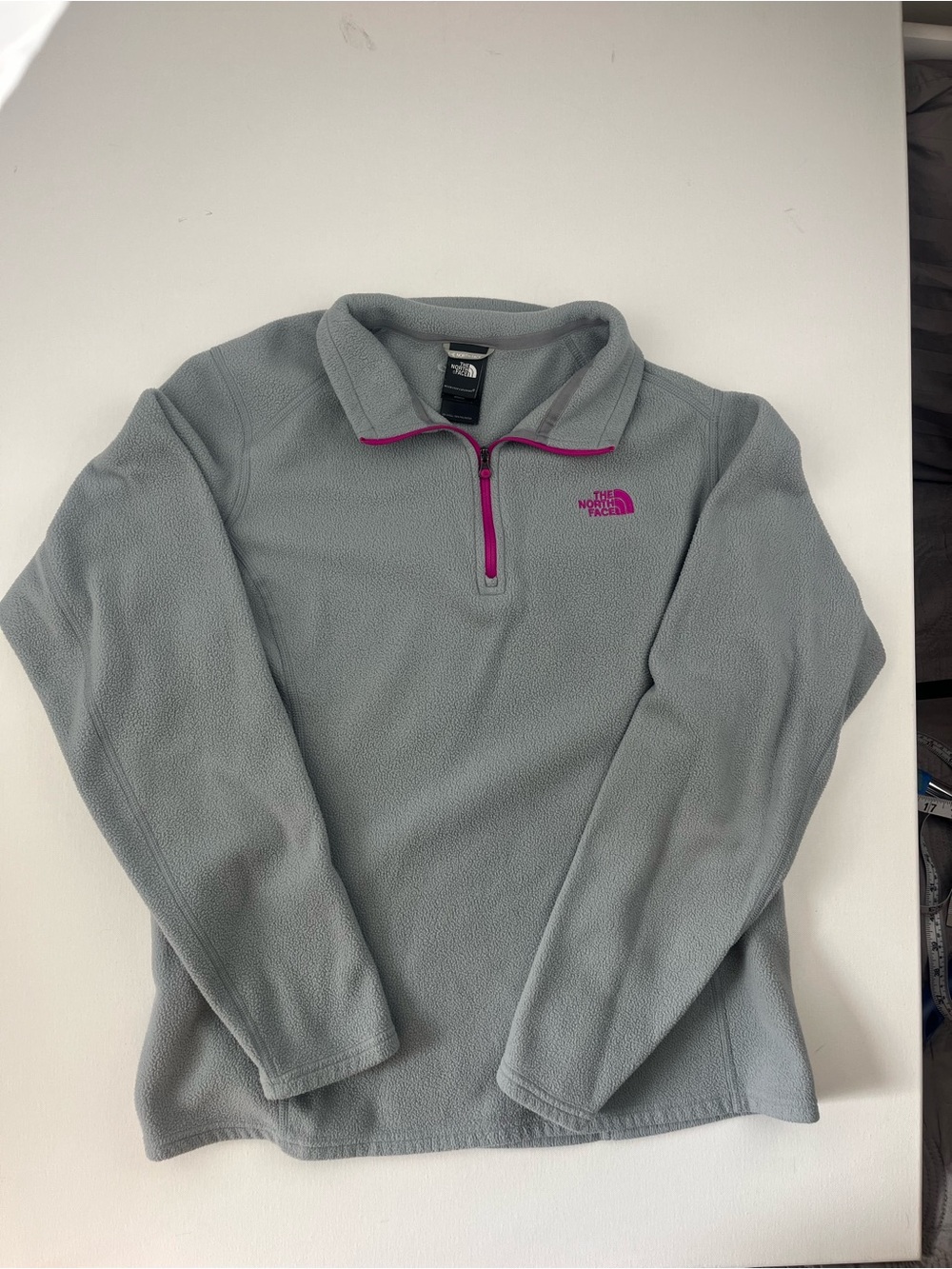 The North Face Men's Gray Quarter-Zip Fleece Pullover with Pink Accents, XL
